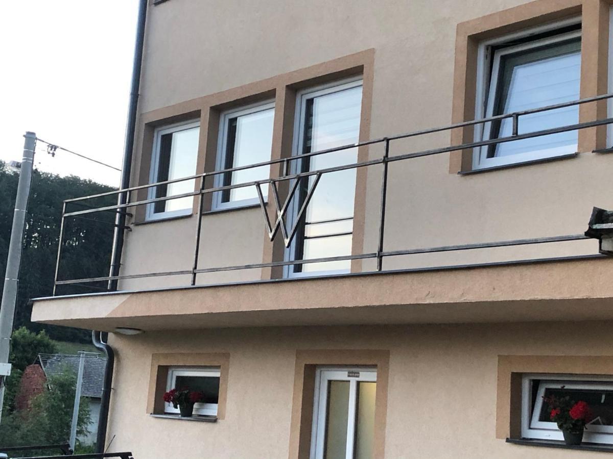 W Apartman 2 Teplice nad Metuji Exterior photo